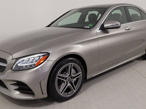 Used 2020 Mercedes-Benz C 300 4MATIC Sedan image 4