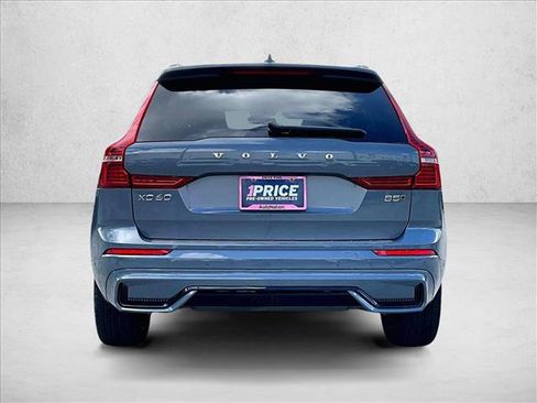 Used 2024 Volvo XC60 B5 Plus w/ Protection Package Premier image 4