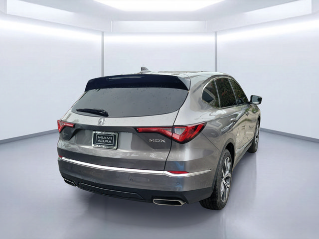 Used 2023 Acura MDX w/ Technology Package FWD image 4