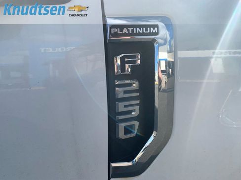 Used 2021 Ford F250 Platinum w/ FX4 Off-Road Package image 10