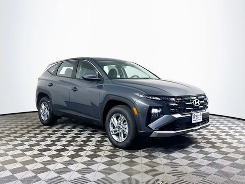 New 2026 Hyundai Tucson SE image 10