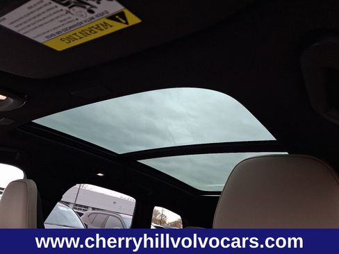 New 2026 Volvo XC60 B5 Plus w/ Protection Package Premier image 9