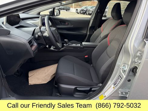 New 2026 Toyota Prius Plug-In Hybrid image 10