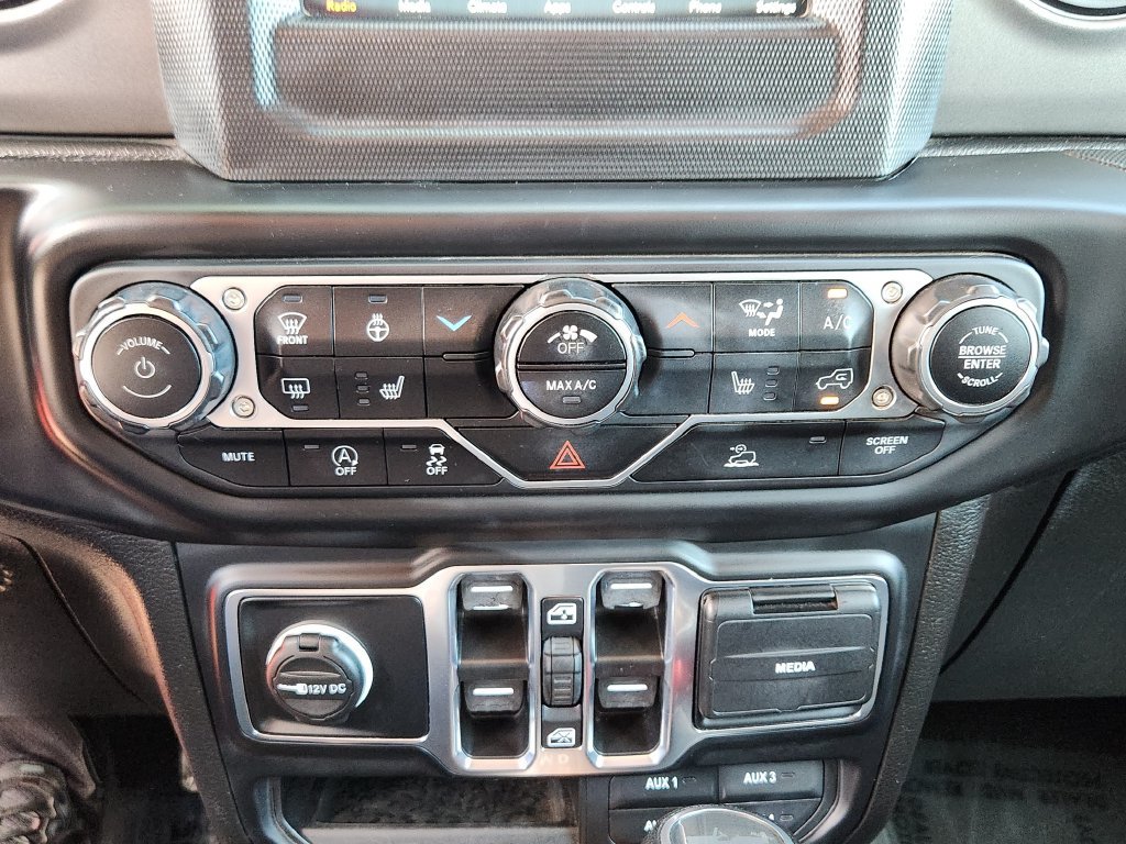 Used 2023 Jeep Wrangler Unlimited Sport AWD/4WD image 7