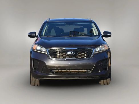 Used 2019 Kia Sorento LX w/ LX V6 Convenience Package image 2