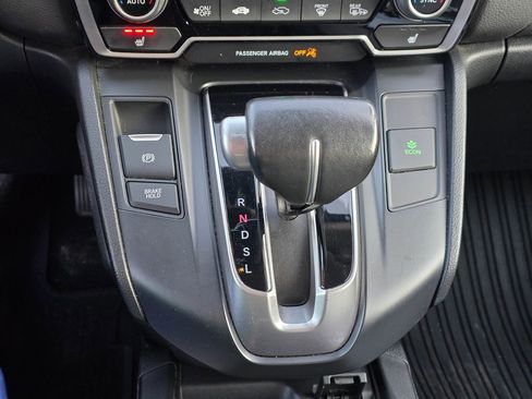 Used 2018 Honda CR-V Touring image 19