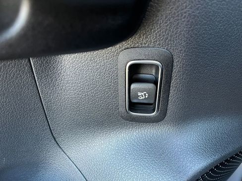 Certified 2026 Mercedes-Benz GLA 250 4MATIC image 22