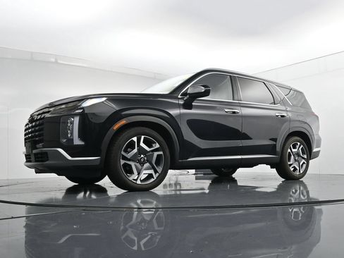 Used 2024 Hyundai Palisade Limited FWD image 37