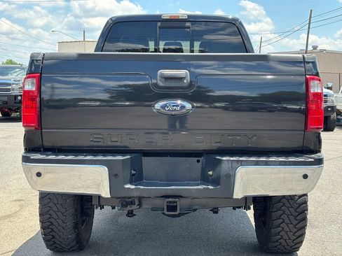 Used 2013 Ford F250 Lariat w/ Chrome Pkg AWD/4WD image 5