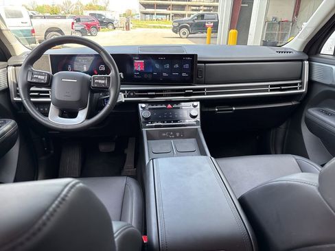 Used 2025 Hyundai Santa Fe SEL AWD/4WD image 20