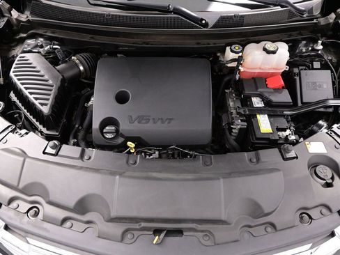 Used 2023 Chevrolet Traverse LT AWD/4WD image 30