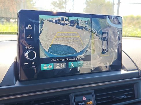 New 2025 Honda Pilot TrailSport image 13