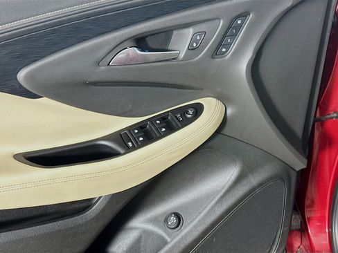 Used 2017 Buick Envision Essence image 24