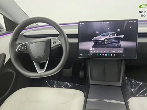 Used 2025 Tesla Model 3 Long Range RWD image 47
