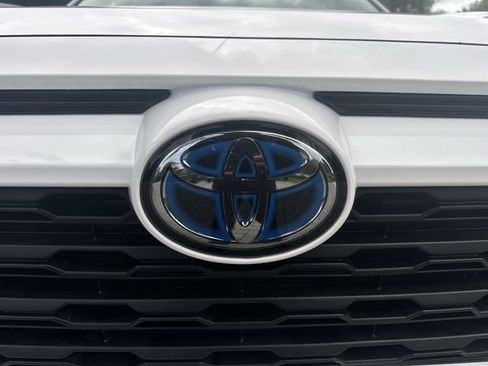 Used 2023 Toyota RAV4 XLE w/ Convenience Package AWD/4WD image 10