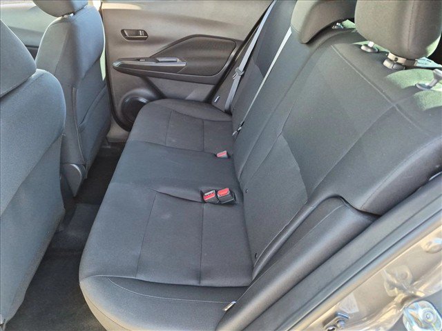 Used 2024 Nissan Kicks S FWD image 18