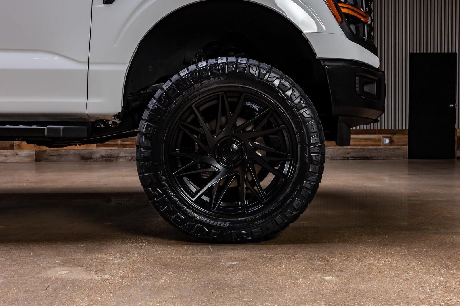 Used 2025 Ford F150 STX w/ Equipment Group 201A FX4 AWD/4WD image 12