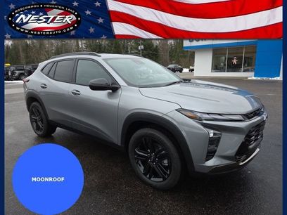 New 2026 Chevrolet Trax ACTIV w/ Sunroof Package