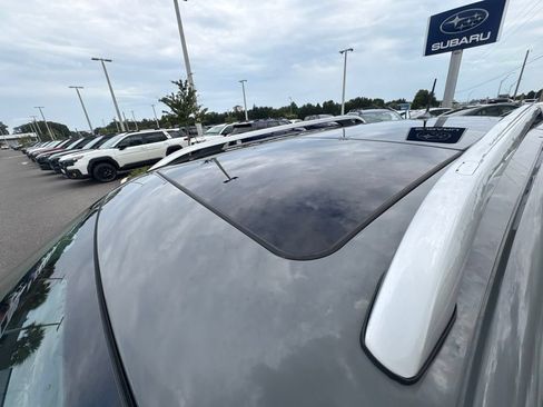 Used 2020 Jeep Cherokee Latitude Plus FWD image 10
