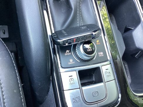 Used 2022 Kia Telluride S image 25