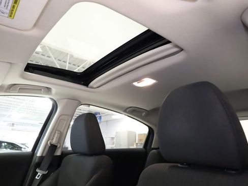 Used 2016 Honda HR-V EX image 27