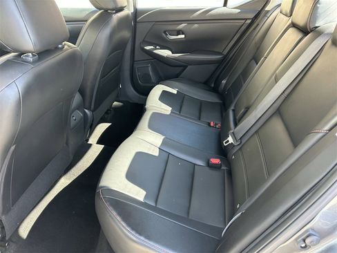 Certified 2022 Nissan Sentra SR w/ SR Premium Package image 14