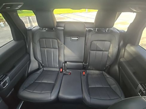 Used 2022 Land Rover Range Rover Sport HSE Silver Edition AWD/4WD image 29