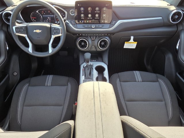New 2026 Chevrolet Blazer LT w/ Convenience Package FWD image 8