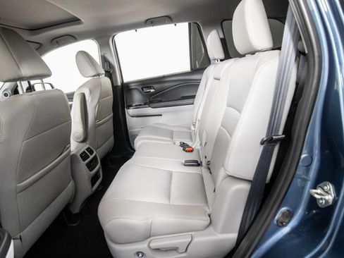 Used 2021 Honda Pilot Special Edition image 4