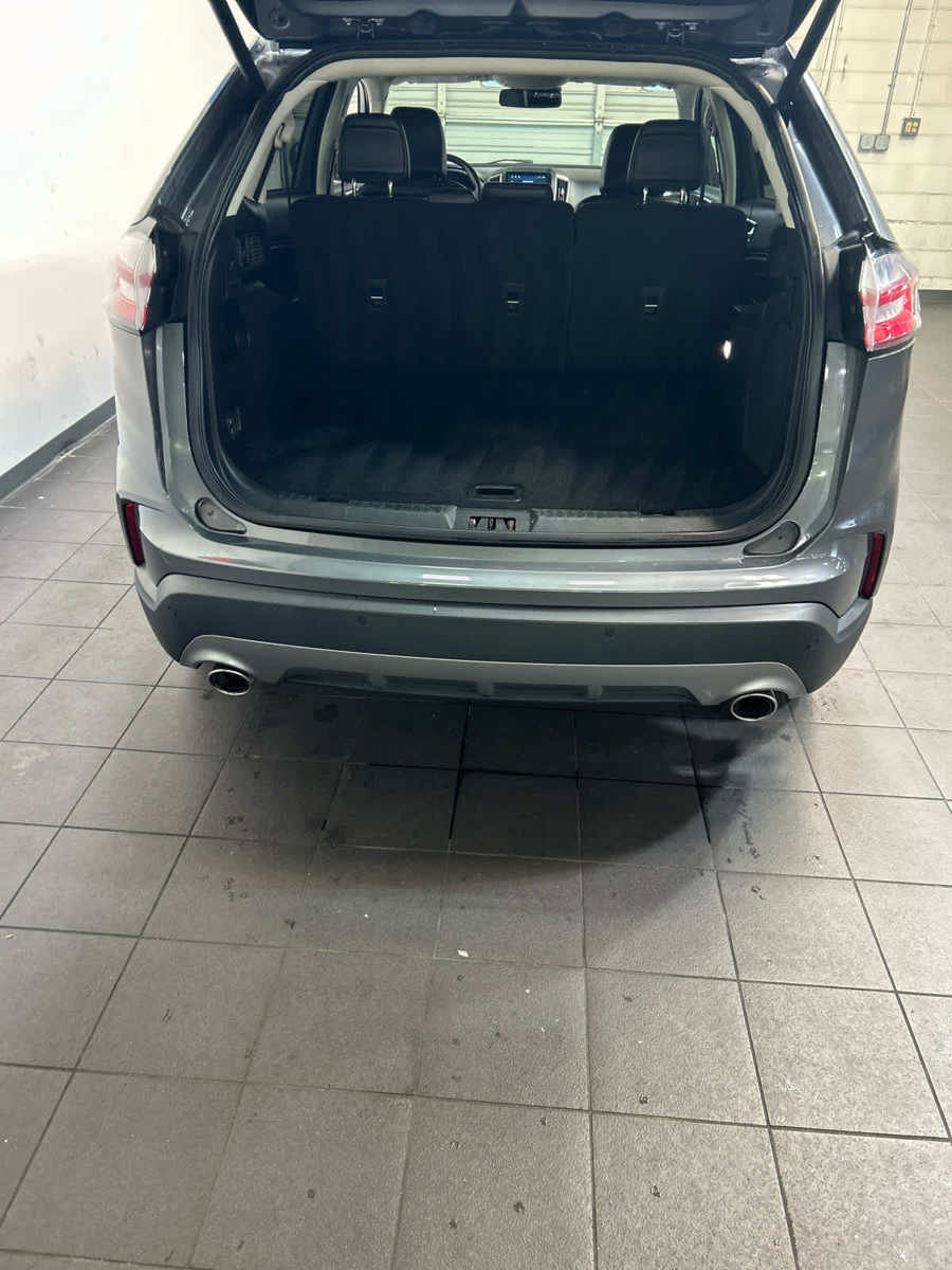 Used 2024 Ford Edge Titanium AWD/4WD image 10