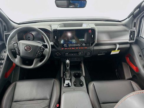 New 2025 Nissan Frontier PRO-4X w/ Pro Premium Package image 3