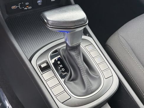 Certified 2025 Hyundai Kona SEL FWD image 38