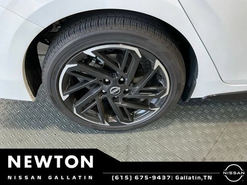 Used 2026 Nissan Sentra SR w/ SR All Weather Package FWD image 28