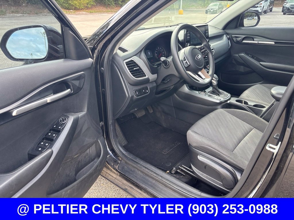 Used 2021 Kia Seltos LX AWD/4WD image 11