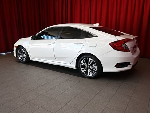 Used 2018 Honda Civic EX-T image 5