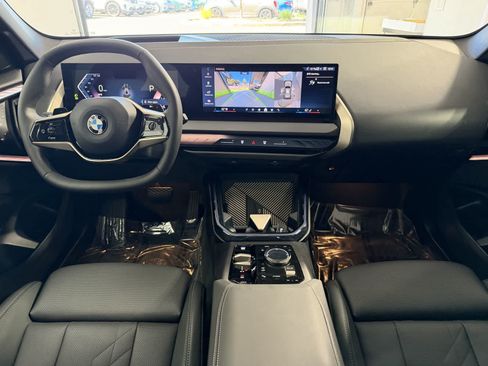 Used 2025 BMW X3 xDrive30i AWD/4WD image 12