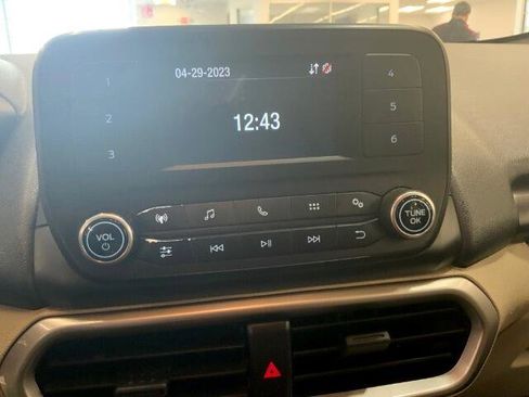 Used 2021 Ford EcoSport S image 17