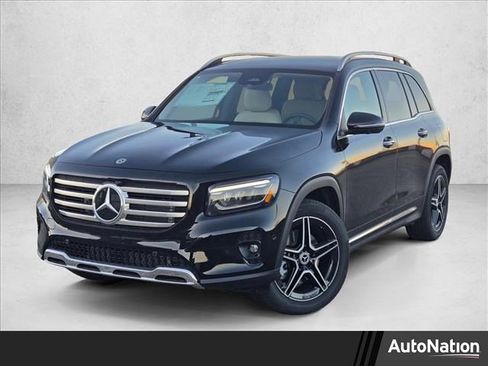 New 2026 Mercedes-Benz GLB 250 image 1