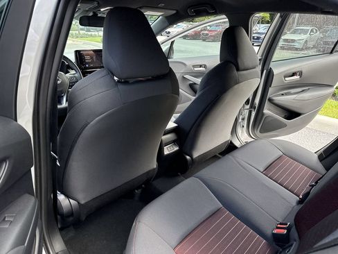 Used 2025 Toyota Corolla SE FWD image 34