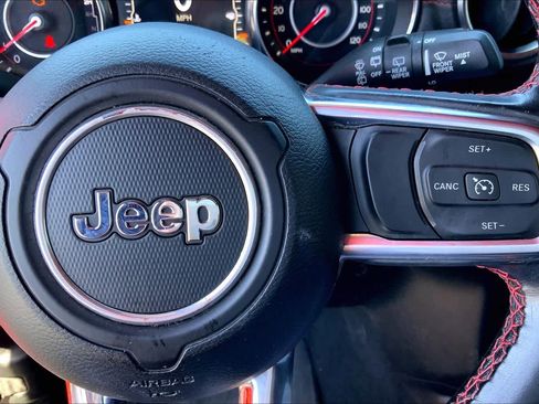 Used 2020 Jeep Wrangler Unlimited Rubicon w/ Quick Order Package 28Y Recon AWD/4WD image 25