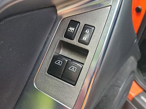 Used 2009 Nissan GT-R Premium image 9