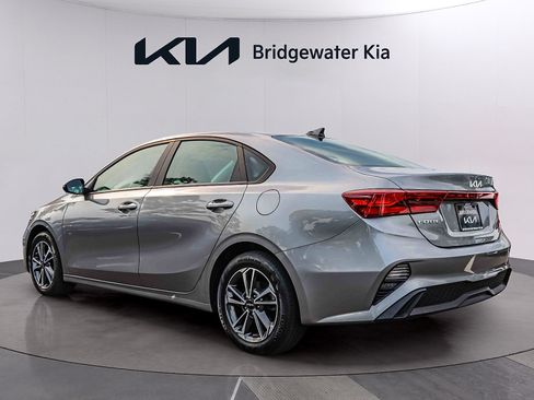 Certified 2023 Kia Forte LXS w/ LXS Technology Package FWD image 4