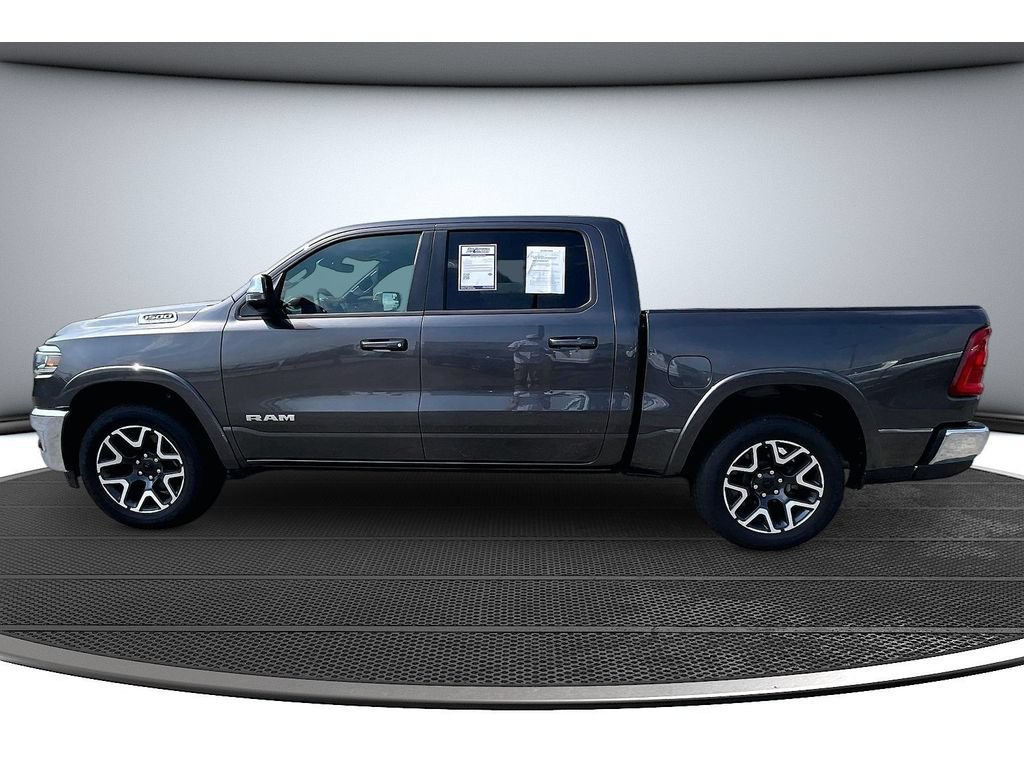 Used 2026 RAM 1500 Laramie AWD/4WD image 17