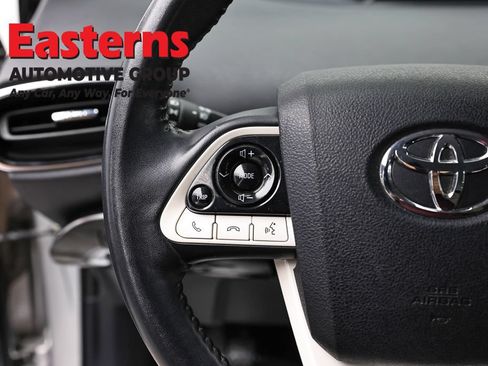 Used 2018 Toyota Prius Prime Advanced FWD image 14