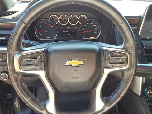 Used 2021 Chevrolet Tahoe LT w/ Rear Media and Nav Package AWD/4WD image 27