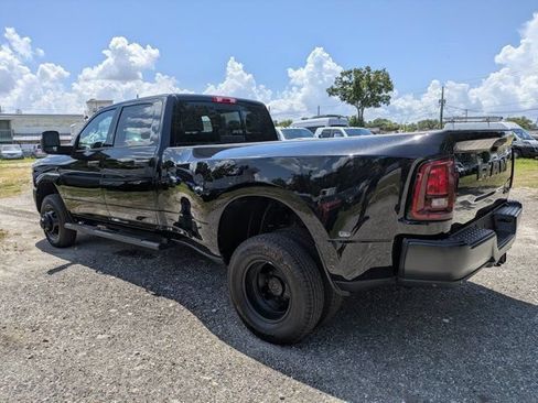 New 2026 RAM 3500 Tradesman AWD/4WD image 5