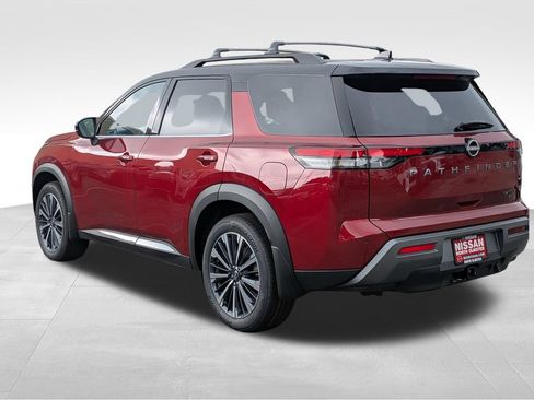 New 2026 Nissan Pathfinder Platinum AWD/4WD image 11