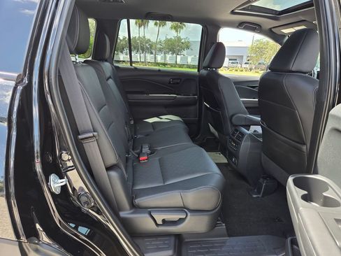 Used 2023 Honda Passport Elite image 17