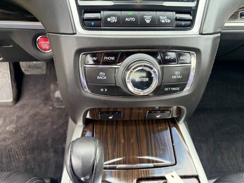 Used 2015 Acura RLX w/ Technology Package FWD image 22