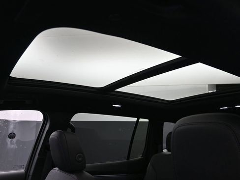 New 2026 Buick Enclave Preferred w/ Power Package image 21